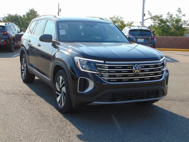 Used 2025 Volkswagen Atlas SEL AWD/4WD image 9