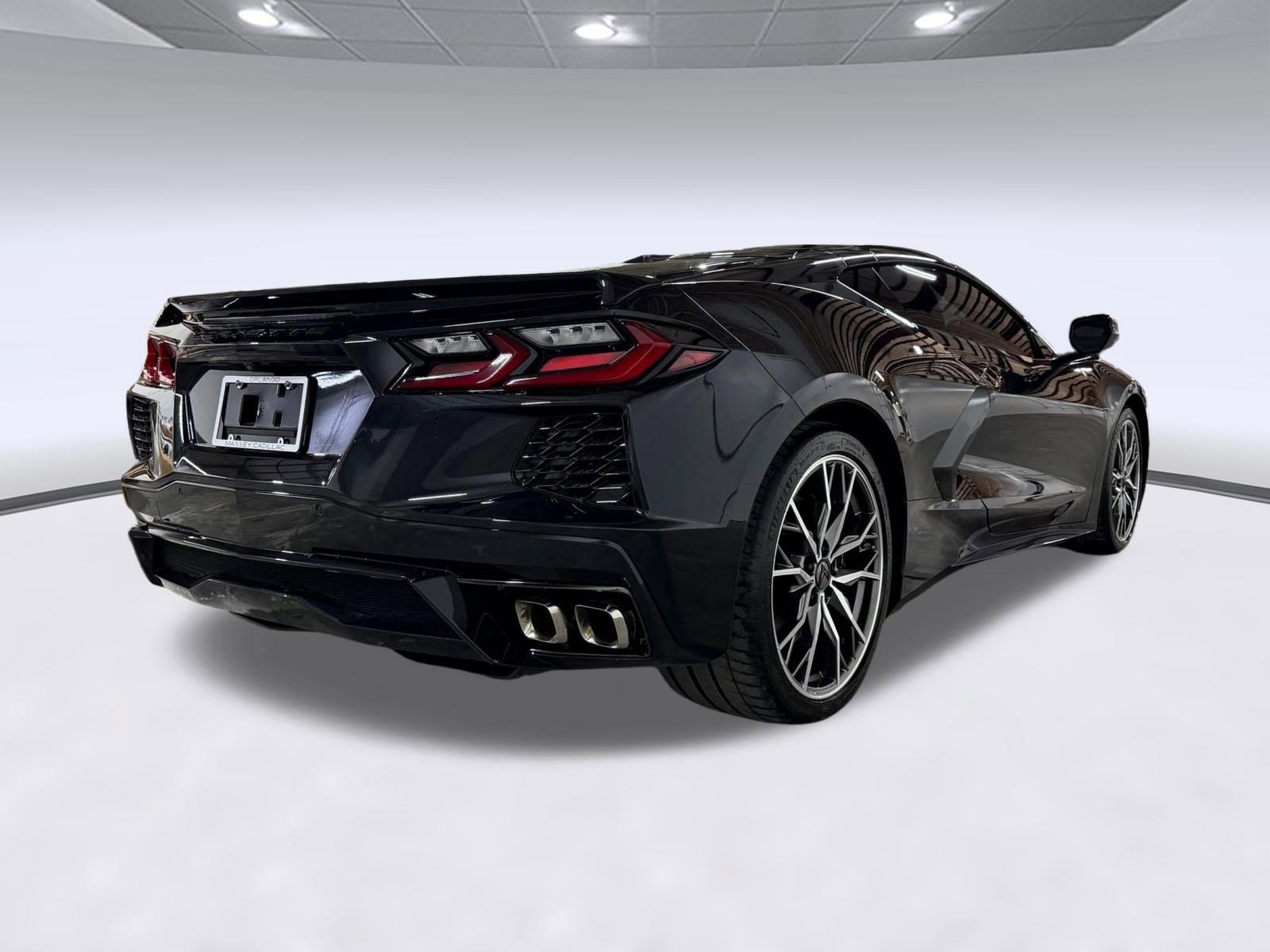 Used 2024 Chevrolet Corvette Stingray Preferred Cpe w/ Z51 Performance Package image 8