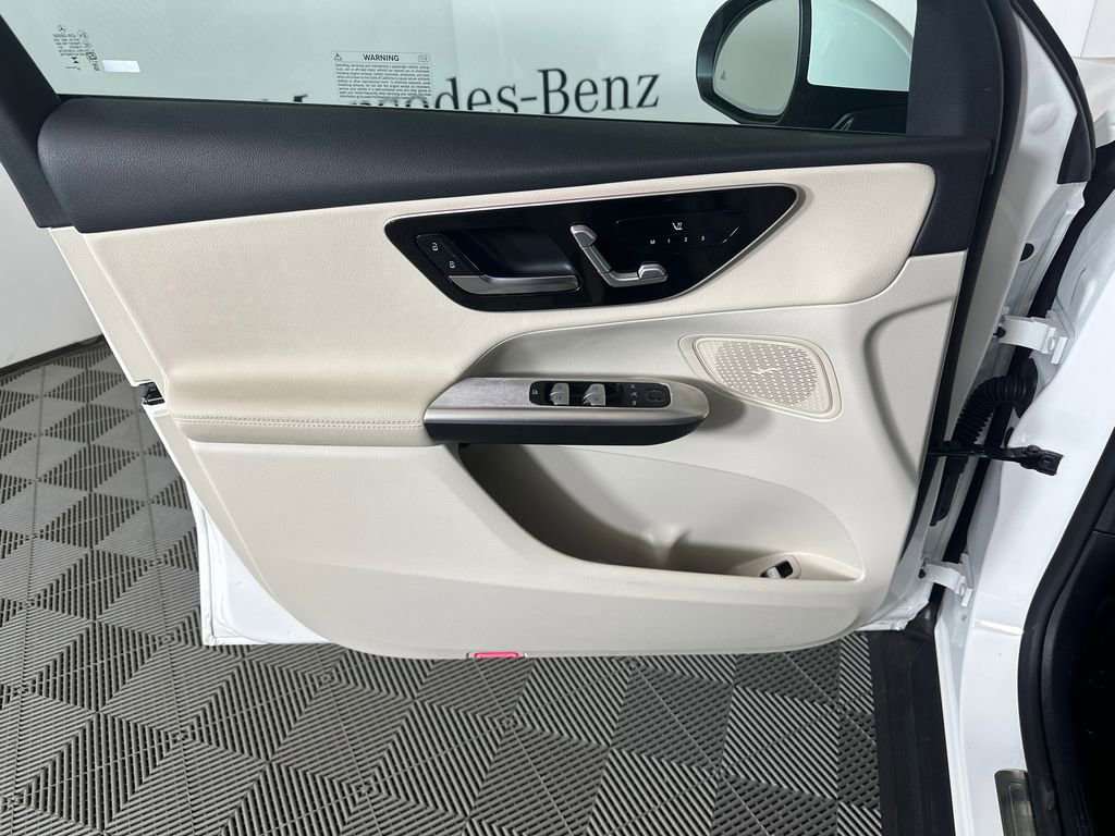 Certified 2026 Mercedes-Benz GLC 300 4MATIC image 10