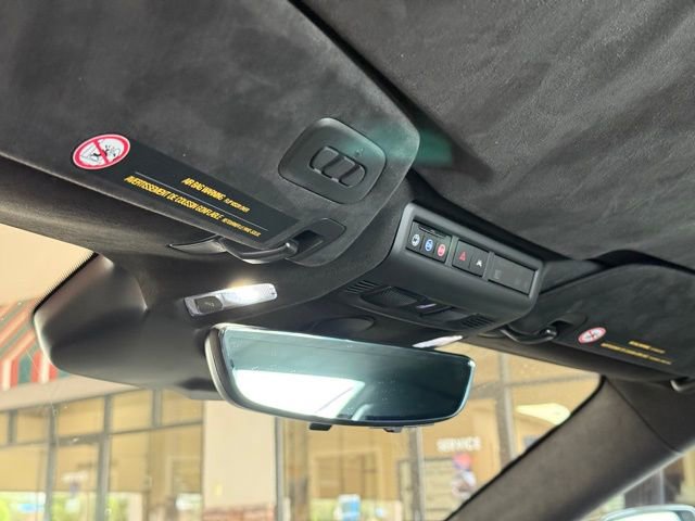 Used 2025 Chevrolet Corvette Stingray Premium Conv w/ Z51 Performance Package RWD image 25