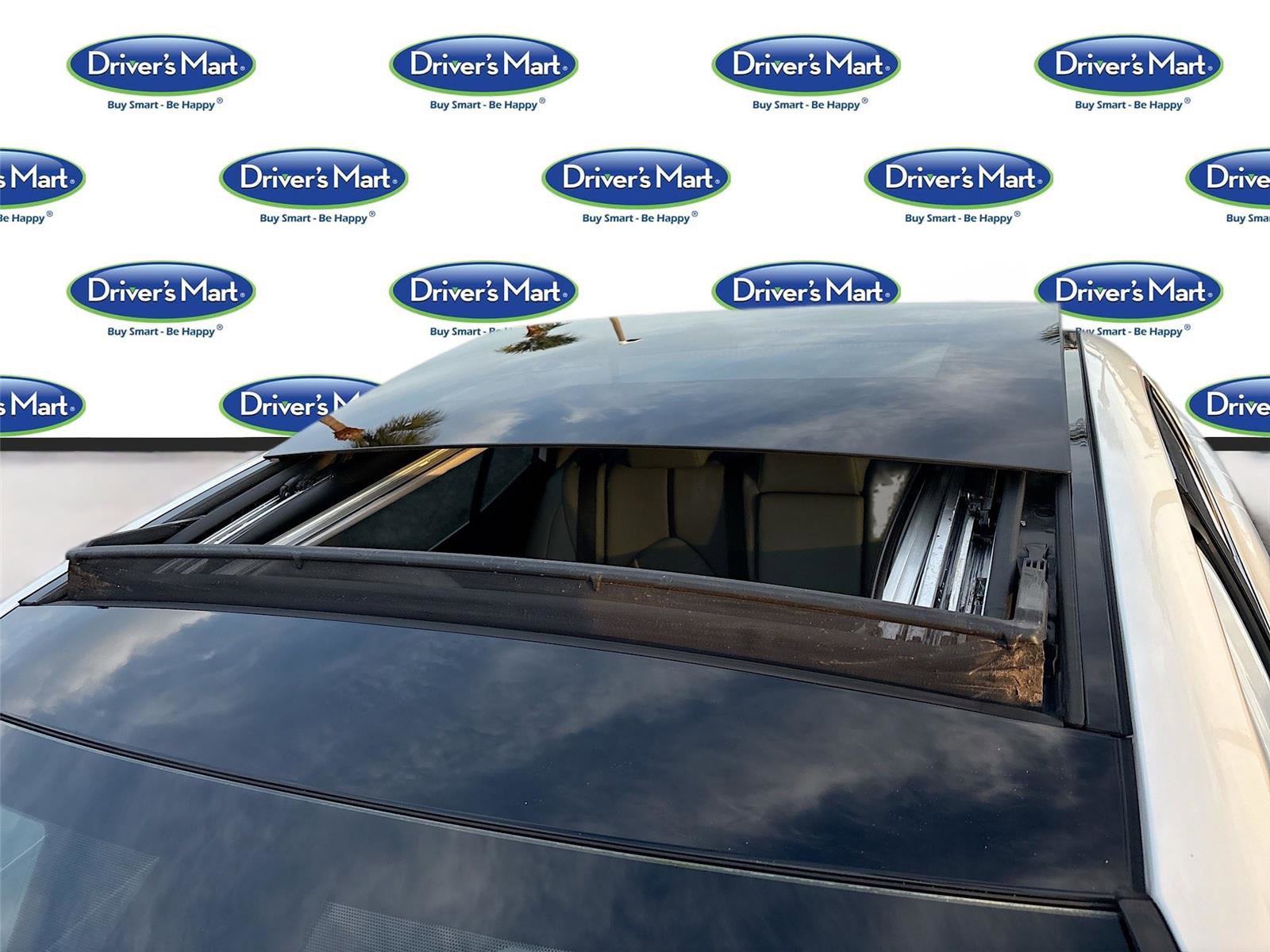 Used 2023 Toyota Camry XSE image 25