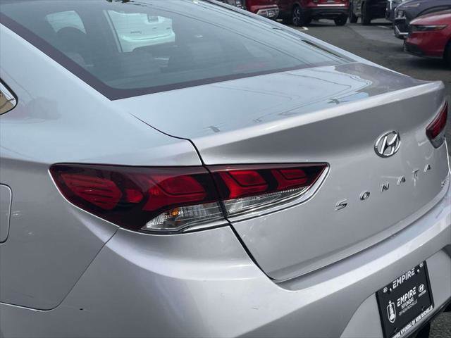 Used 2018 Hyundai Sonata Sport image 10