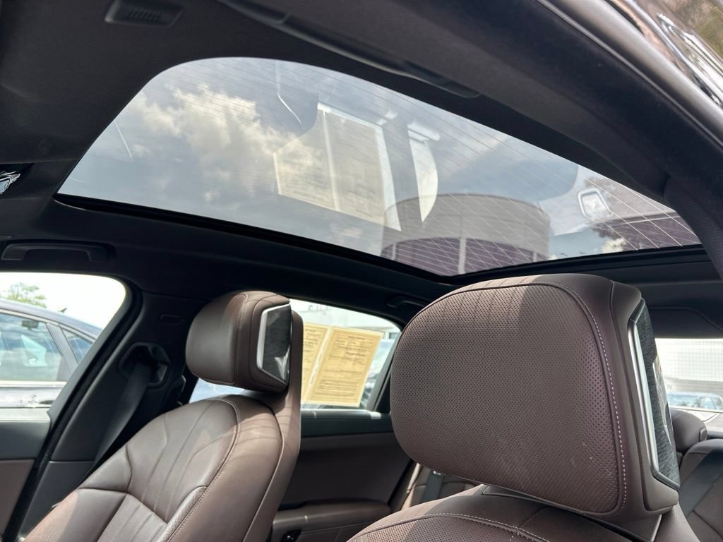 Used 2025 BMW 740i RWD image 21