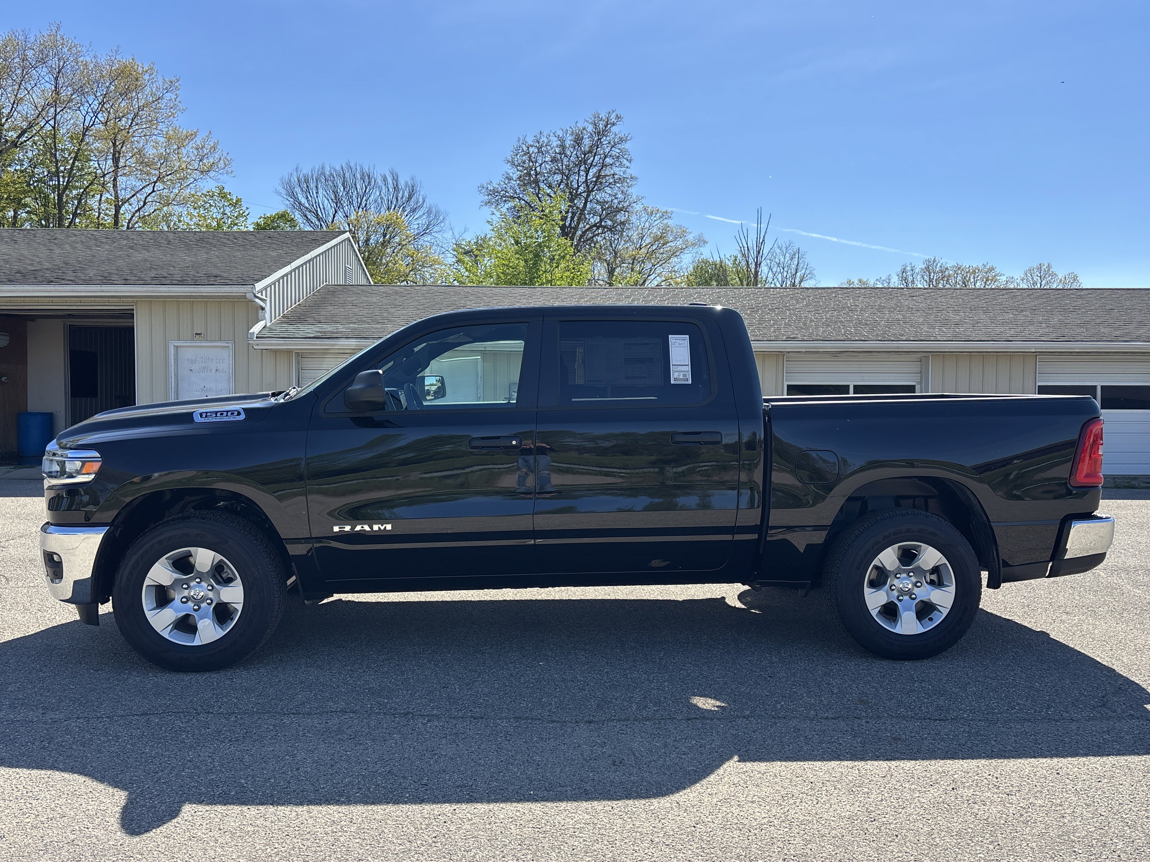 New 2026 RAM 1500 Big Horn AWD/4WD image 40