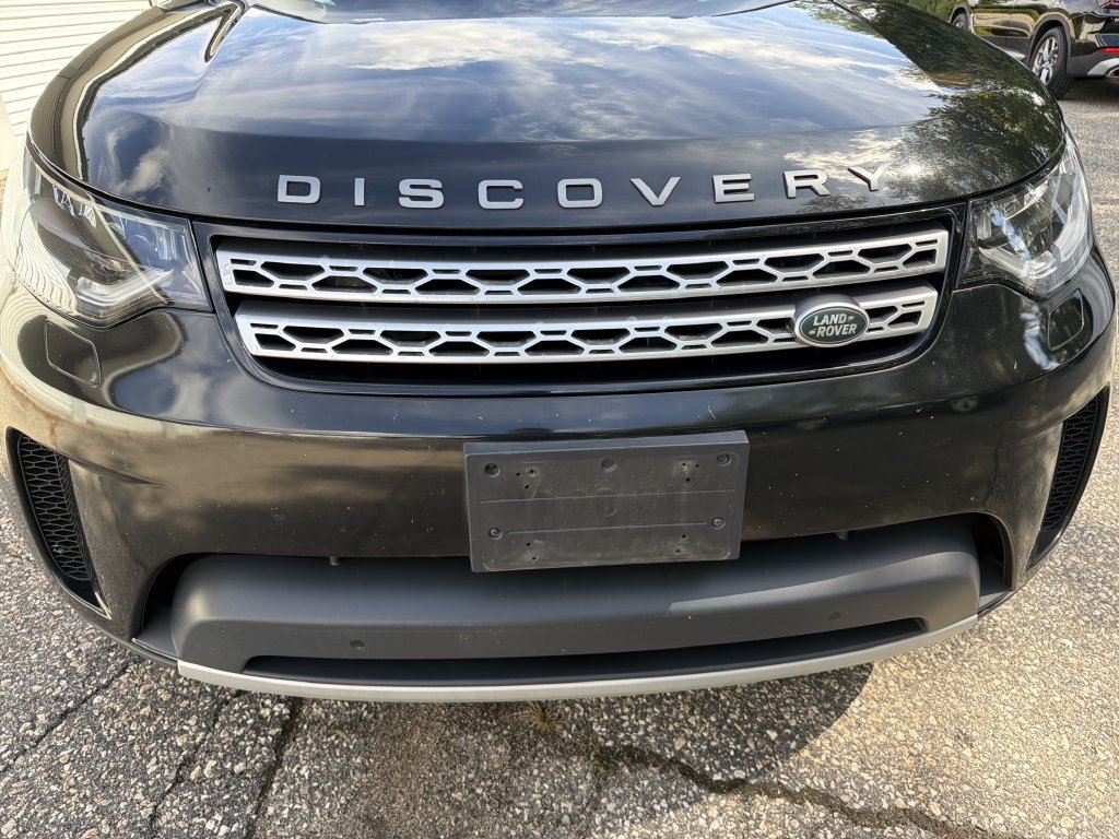 Used 2018 Land Rover Discovery HSE AWD/4WD image 10