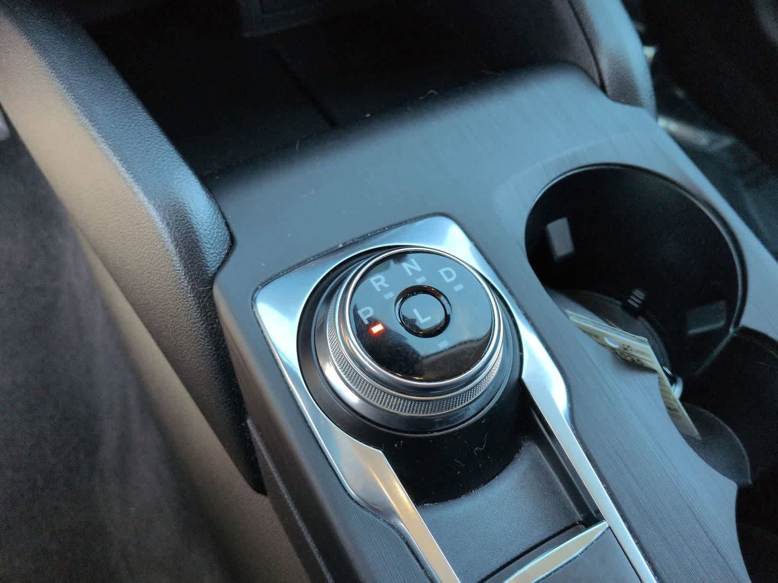 Used 2020 Ford Escape SEL image 32