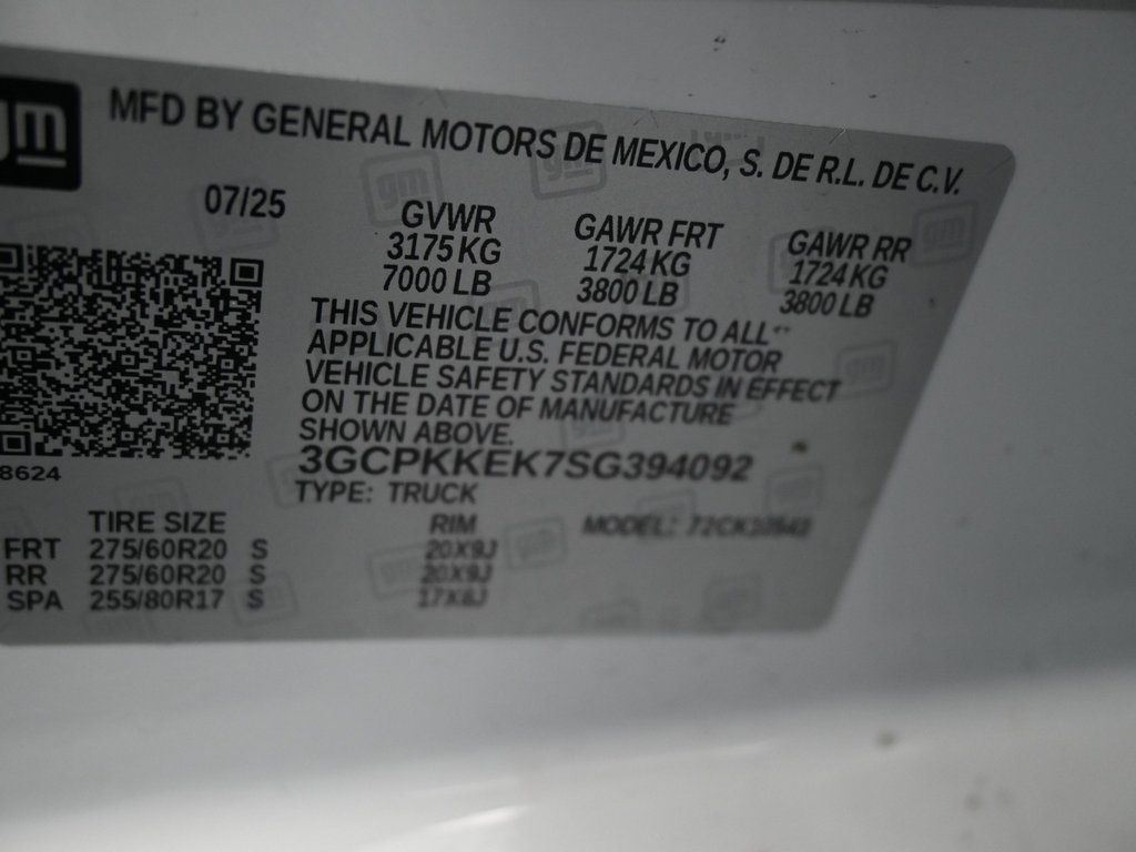 Used 2025 Chevrolet Silverado 1500 LT AWD/4WD image 8