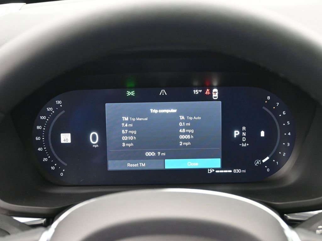 New 2026 Volvo XC60 B5 Plus w/ Climate Package image 9