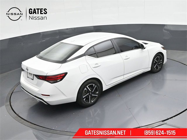 Used 2025 Nissan Sentra SV image 38