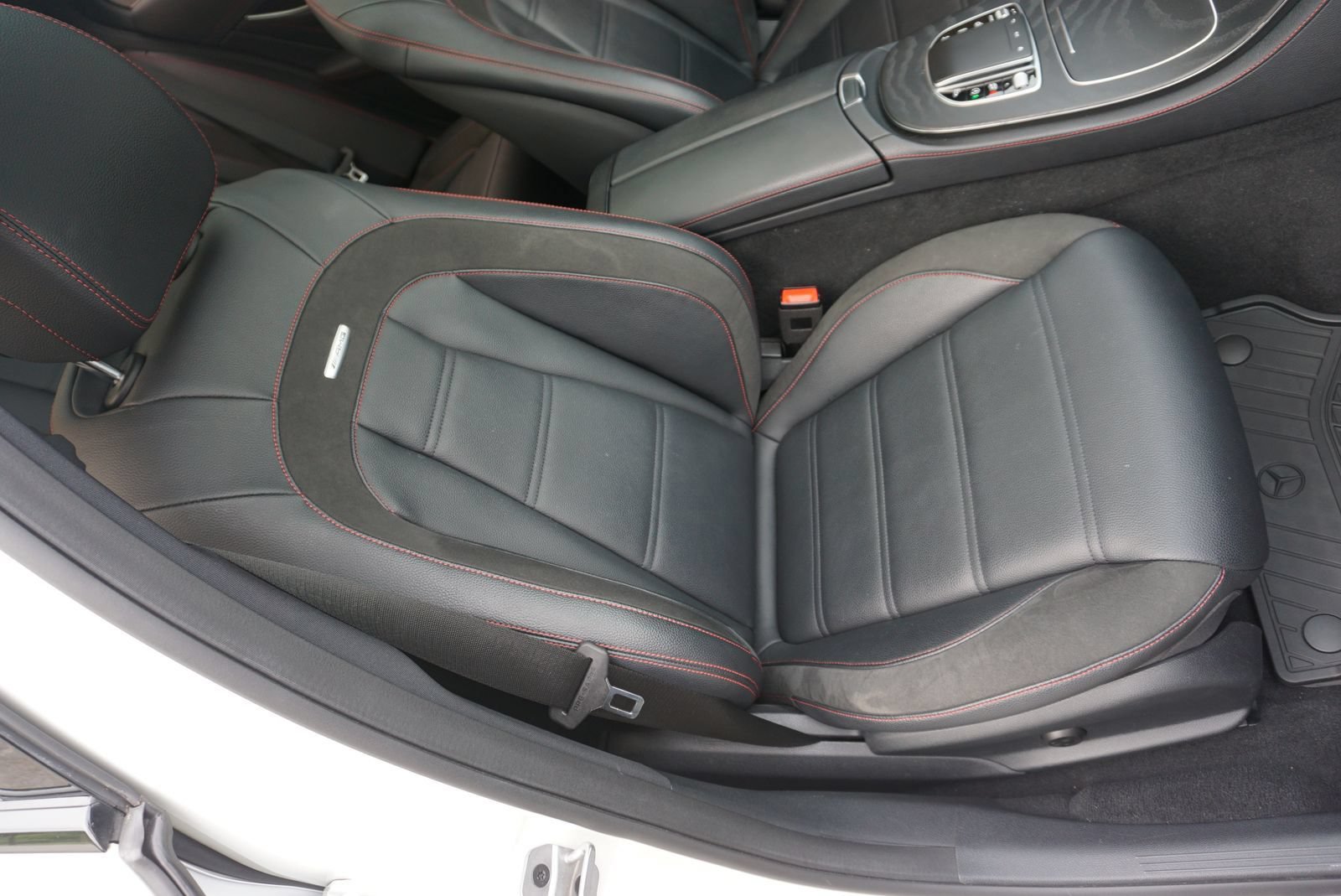 Used 2022 Mercedes-Benz E 53 AMG 4MATIC Sedan image 15
