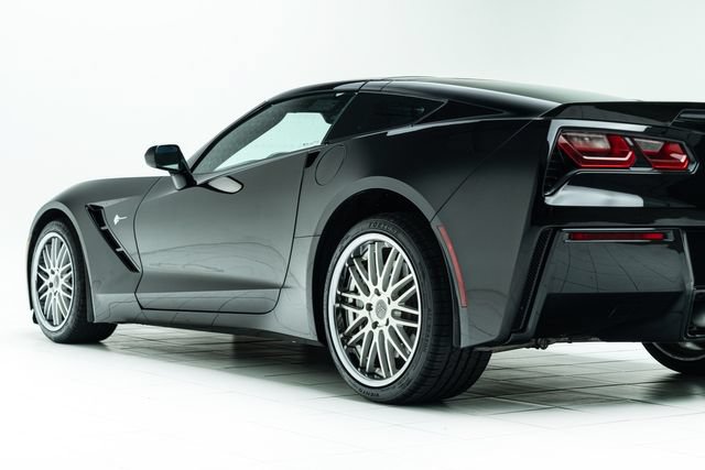 Used 2014 Chevrolet Corvette Stingray Coupe RWD image 19