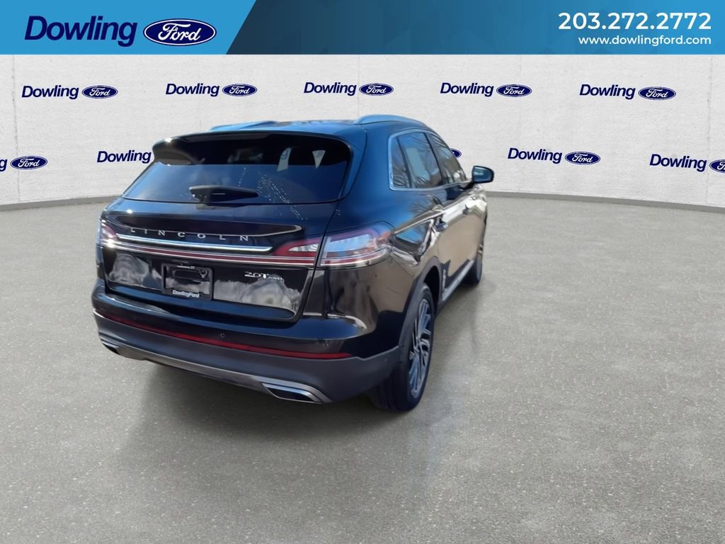 Used 2020 Lincoln Nautilus Reserve image 3