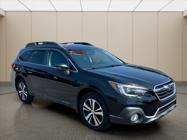 Used 2019 Subaru Outback 2.5i Limited w/ Popular Package #2 AWD/4WD image 2