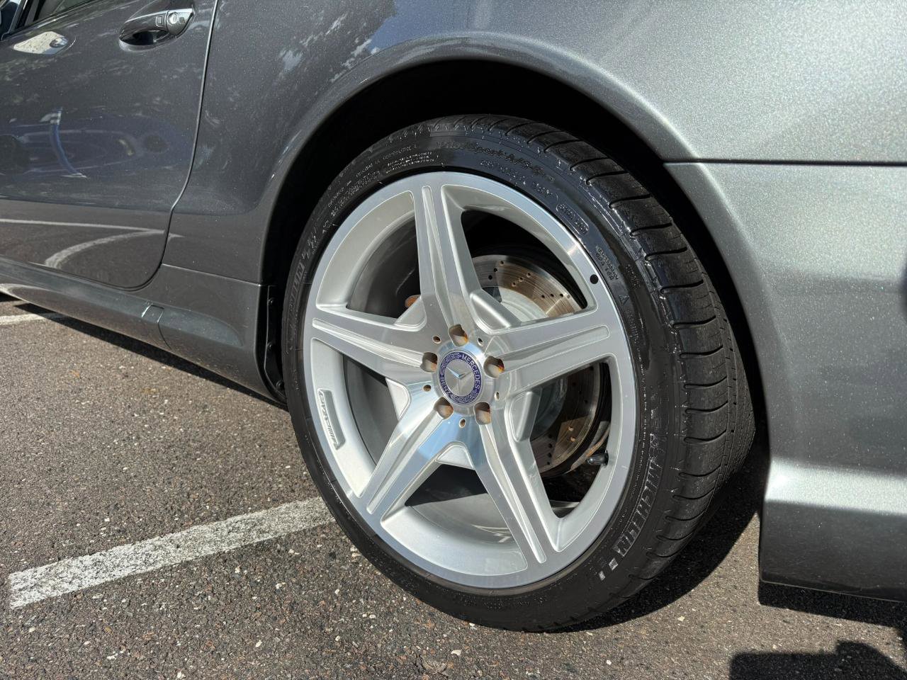 Used 2012 Mercedes-Benz SL 550 image 7