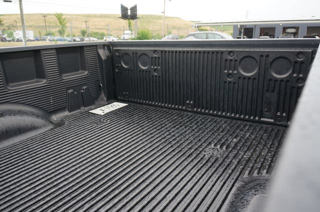 Certified 2024 Nissan Titan SV w/ SV Convenience Package AWD/4WD image 35