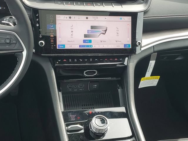 New 2026 Jeep Grand Cherokee Limited AWD/4WD image 15