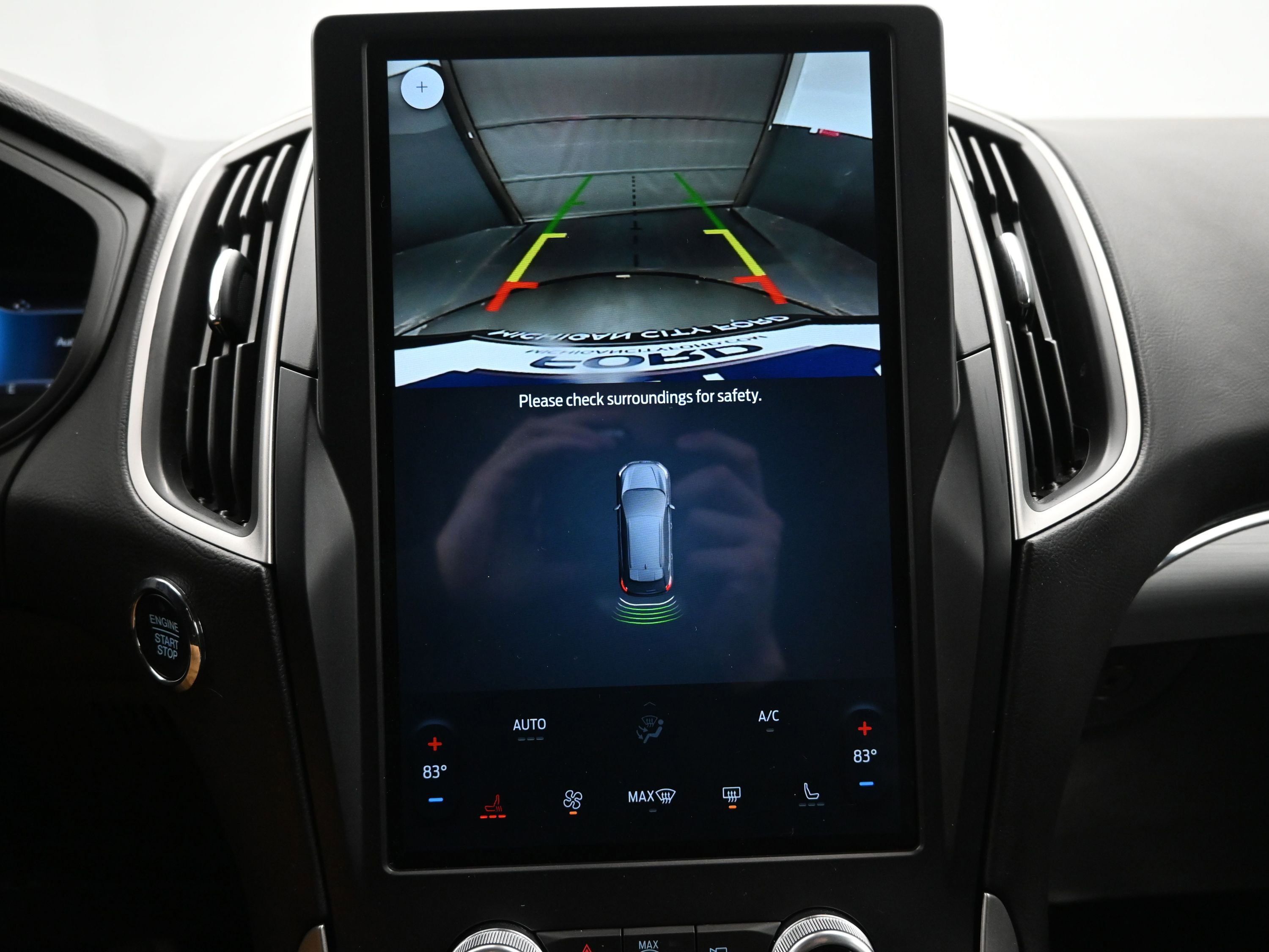 Used 2022 Ford Edge SEL image 16