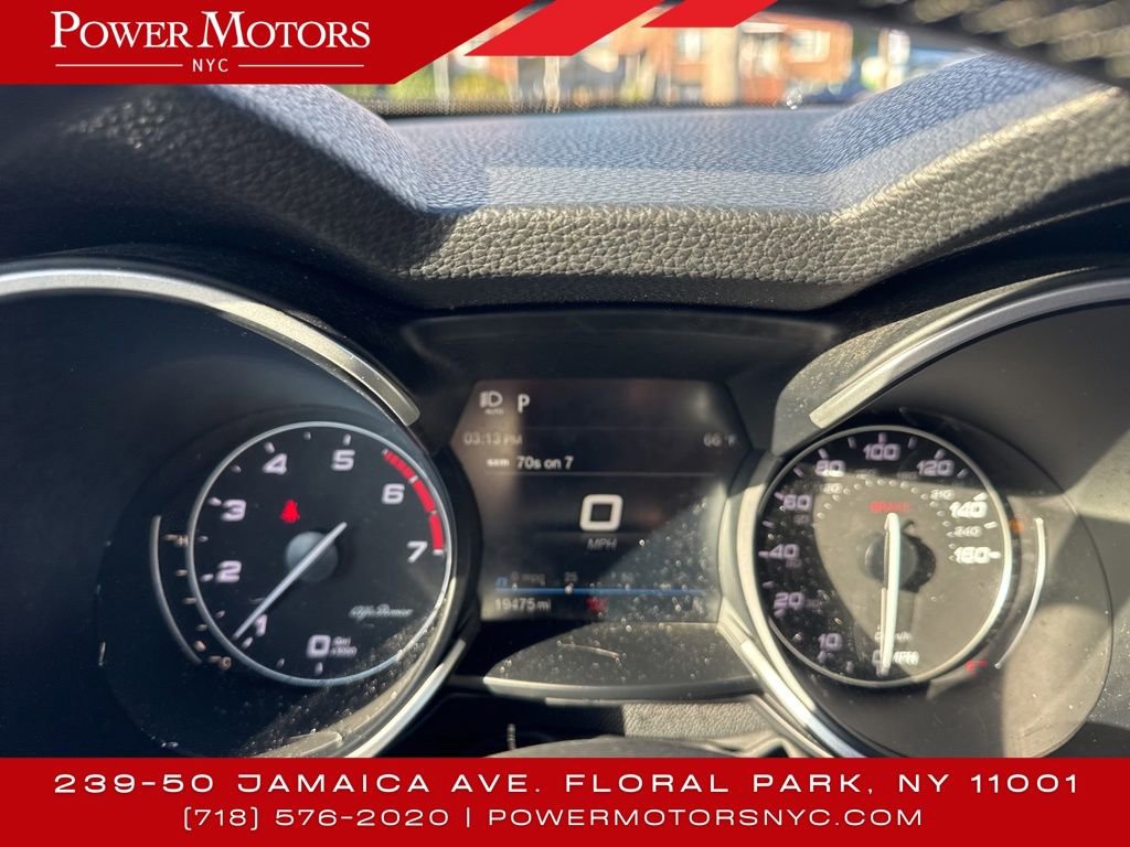 Used 2023 Alfa Romeo Stelvio Ti image 38