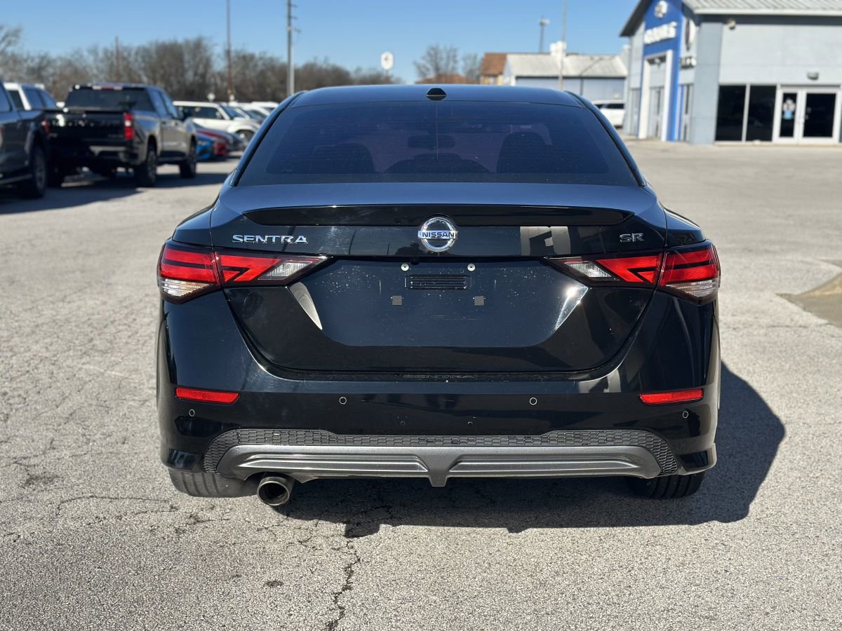 Used 2023 Nissan Sentra SR w/ SR Premium Package image 6