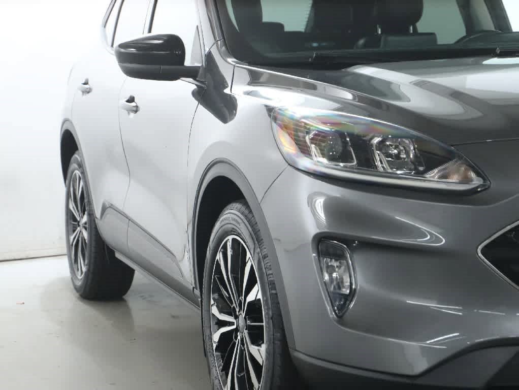 Used 2021 Ford Escape SEL w/ SEL Stealth AWD Package image 7