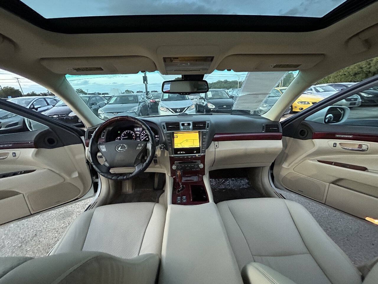 Used 2010 Lexus LS 460 AWD image 24