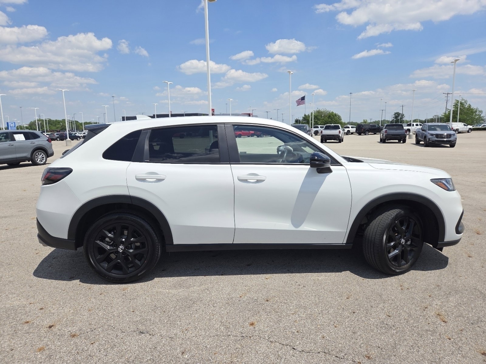 Used 2024 Honda HR-V Sport image 18