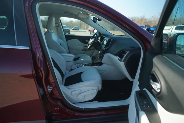 Used 2021 Jeep Cherokee Latitude Plus image 20