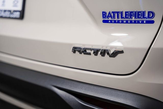 New 2026 Chevrolet Trax ACTIV w/ Sunroof Package image 7