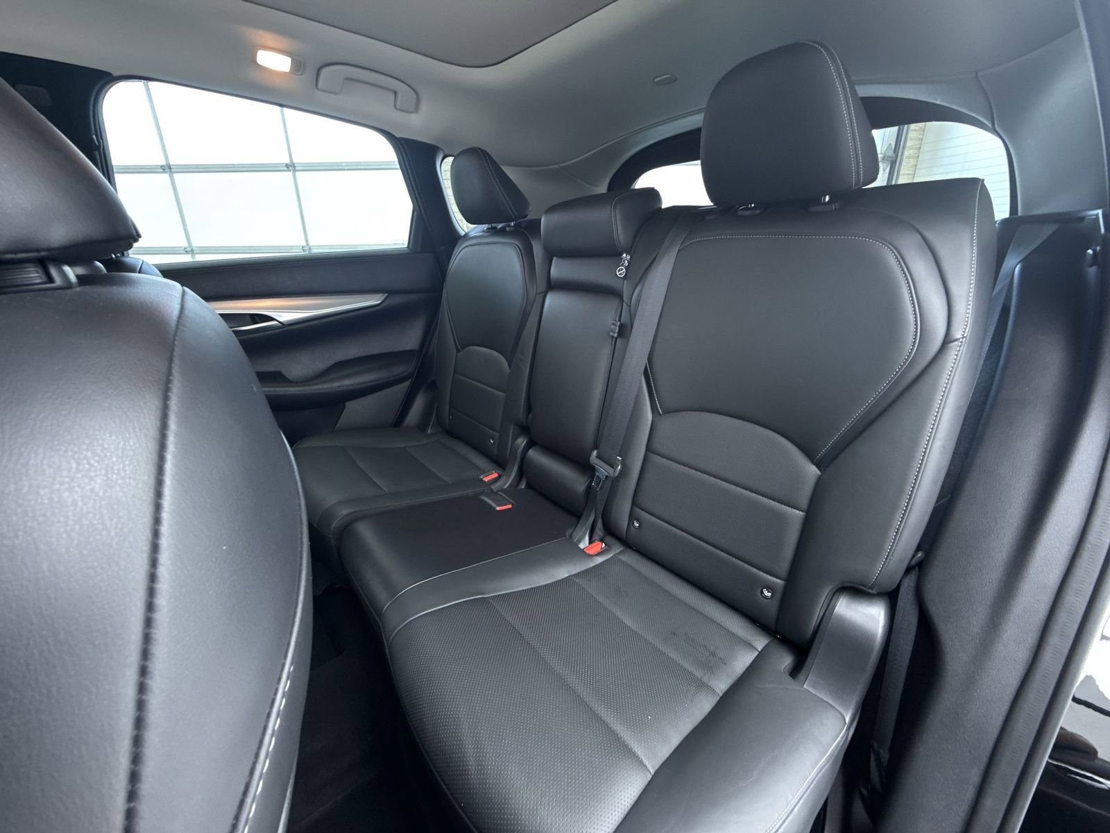 Used 2019 INFINITI QX50 Essential w/ Premium Heat Package image 36