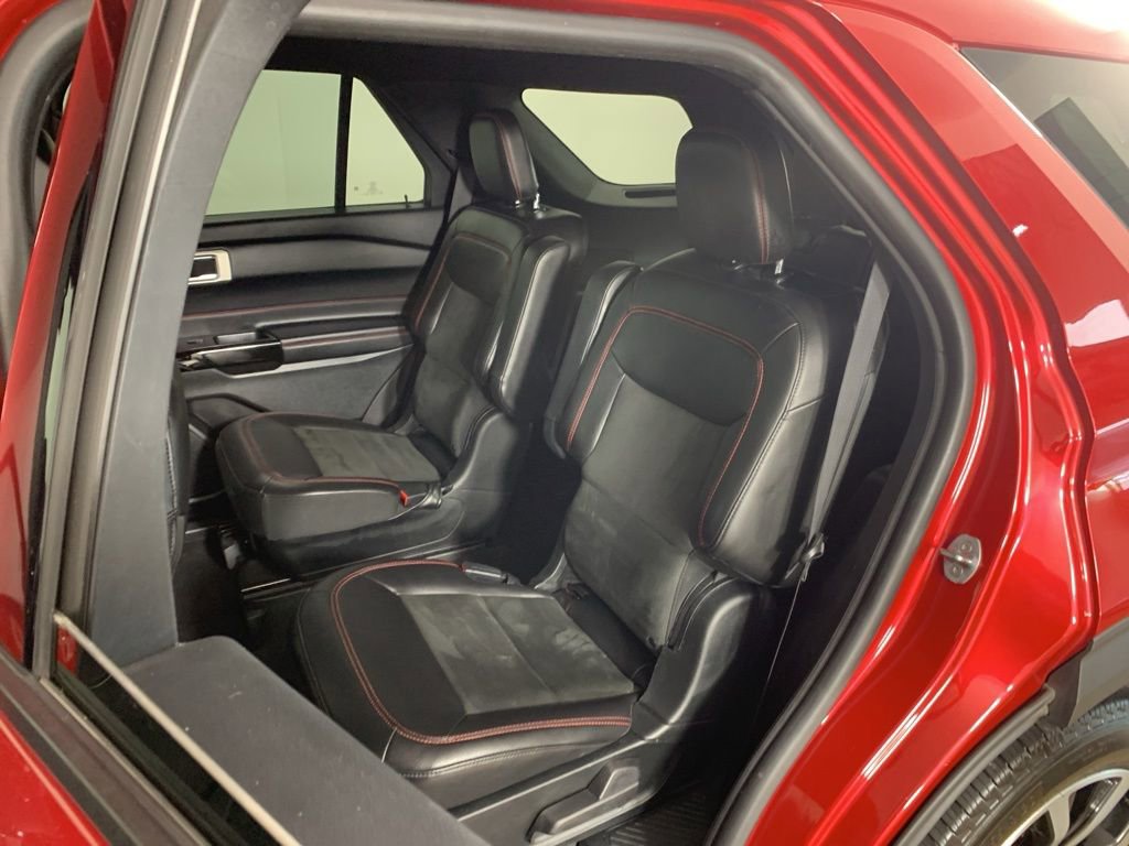 Used 2022 Ford Explorer ST-Line w/ Class IV Trailer Tow Package image 31