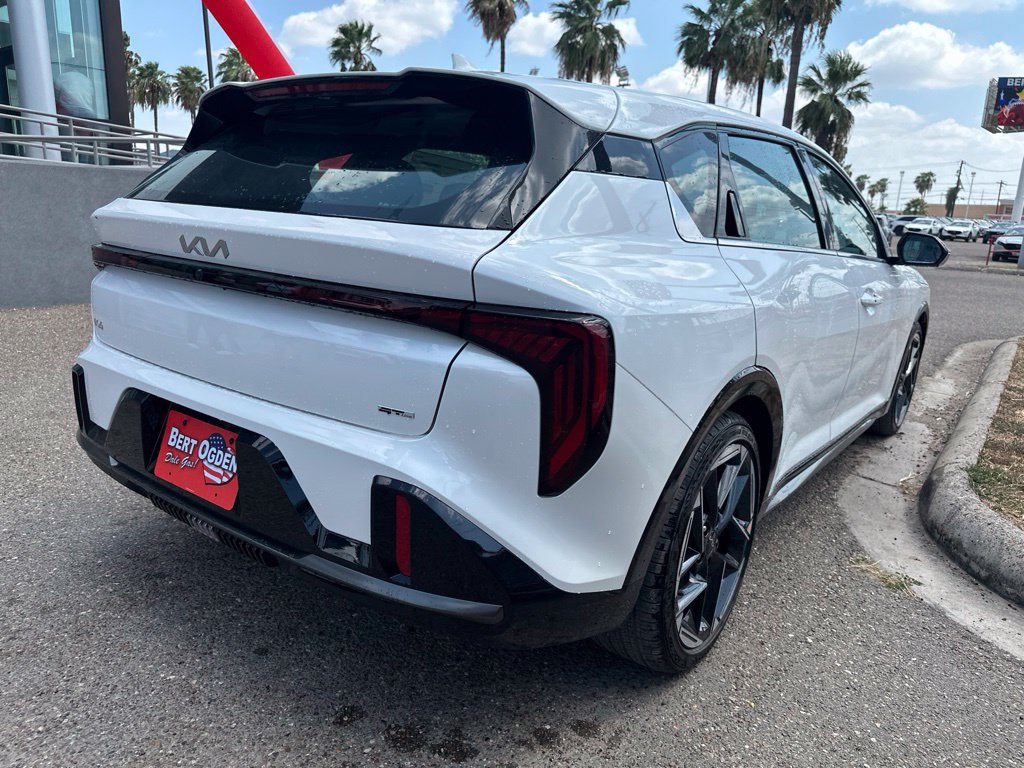 New 2026 Kia K4 GT-Line FWD image 5