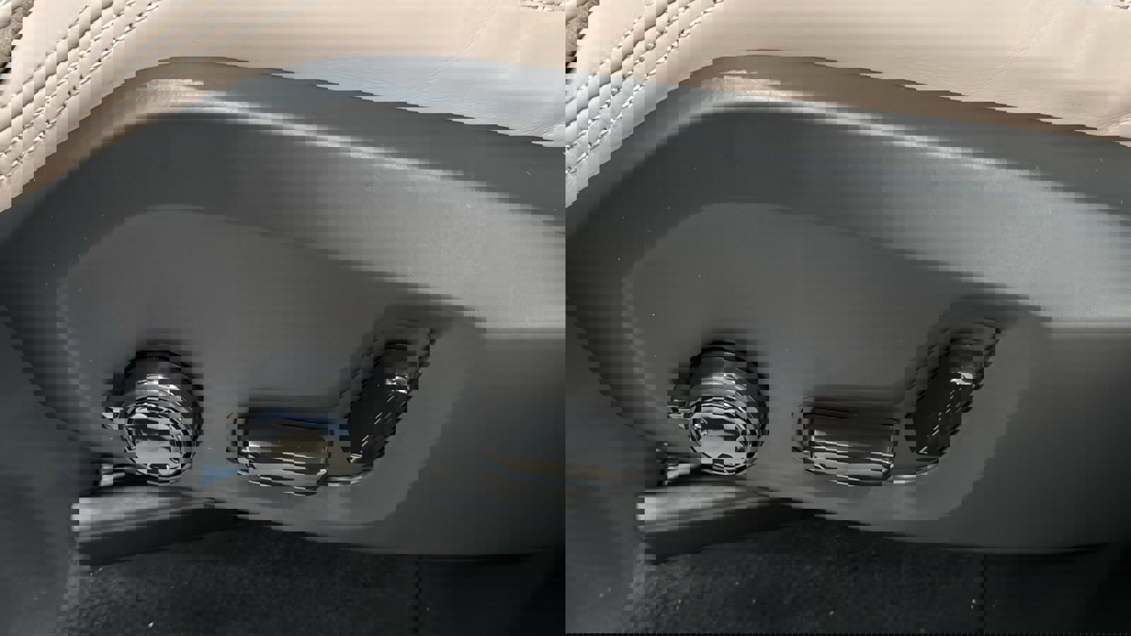 New 2026 Volvo XC90 B6 Ultra w/ Protection Package Premier image 23