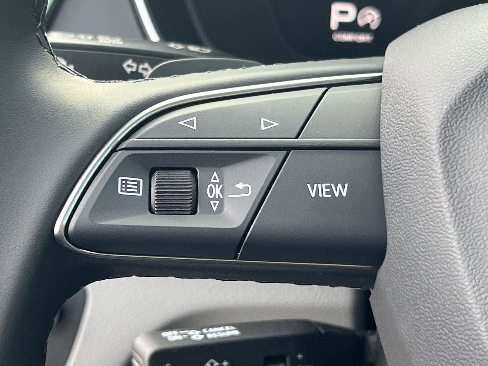 Used 2023 Audi Q5 2.0T Prestige image 25