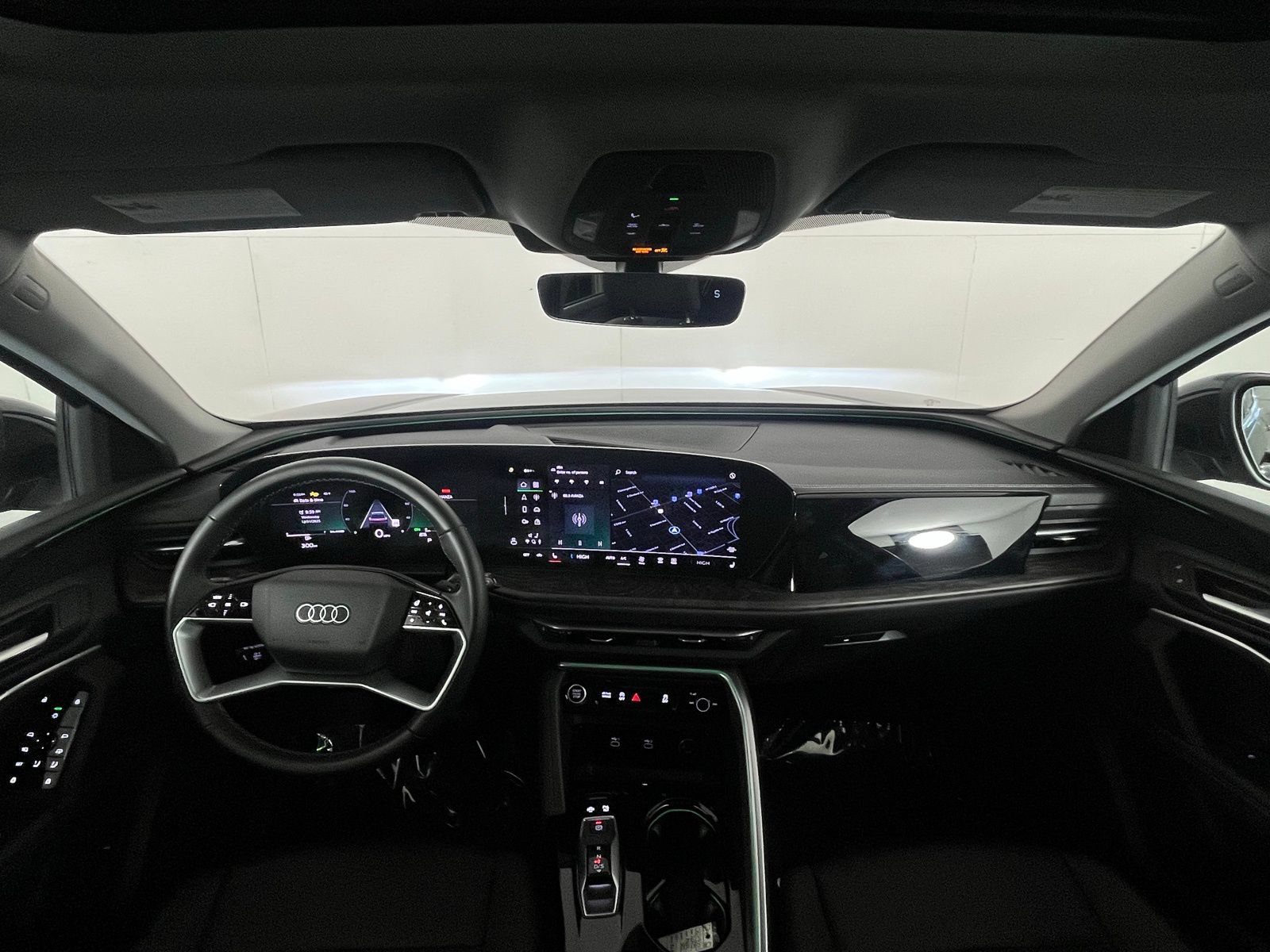 Used 2025 Audi Q5 Premium w/ Convenience Package AWD/4WD image 16
