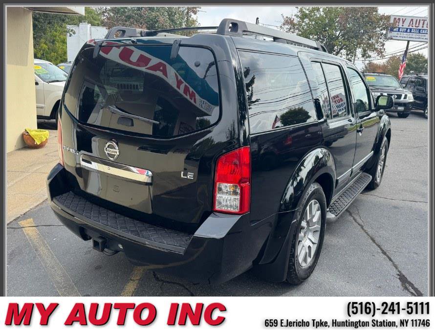 Used 2010 Nissan Pathfinder LE w/ Navigation Pkg image 4