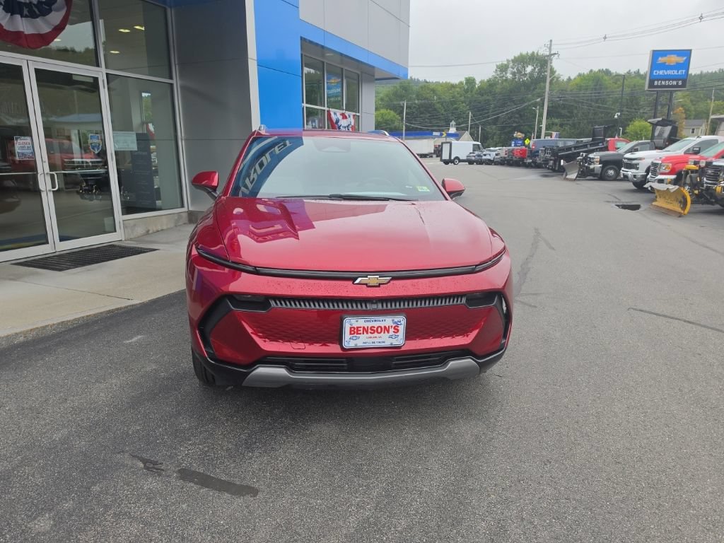 Certified 2025 Chevrolet Equinox EV LT AWD/4WD image 9