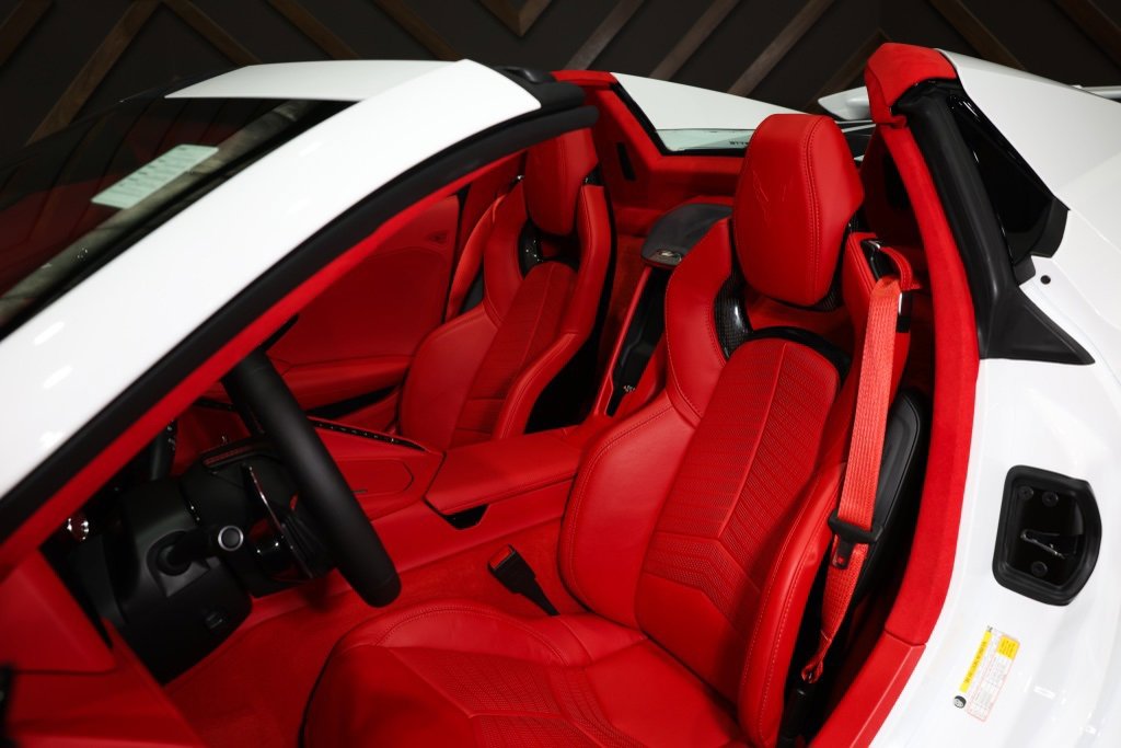 Used 2024 Chevrolet Corvette Stingray Premium Conv w/ Z51 Performance Package image 26