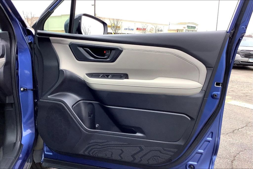 Certified 2026 Subaru Forester Premium image 27