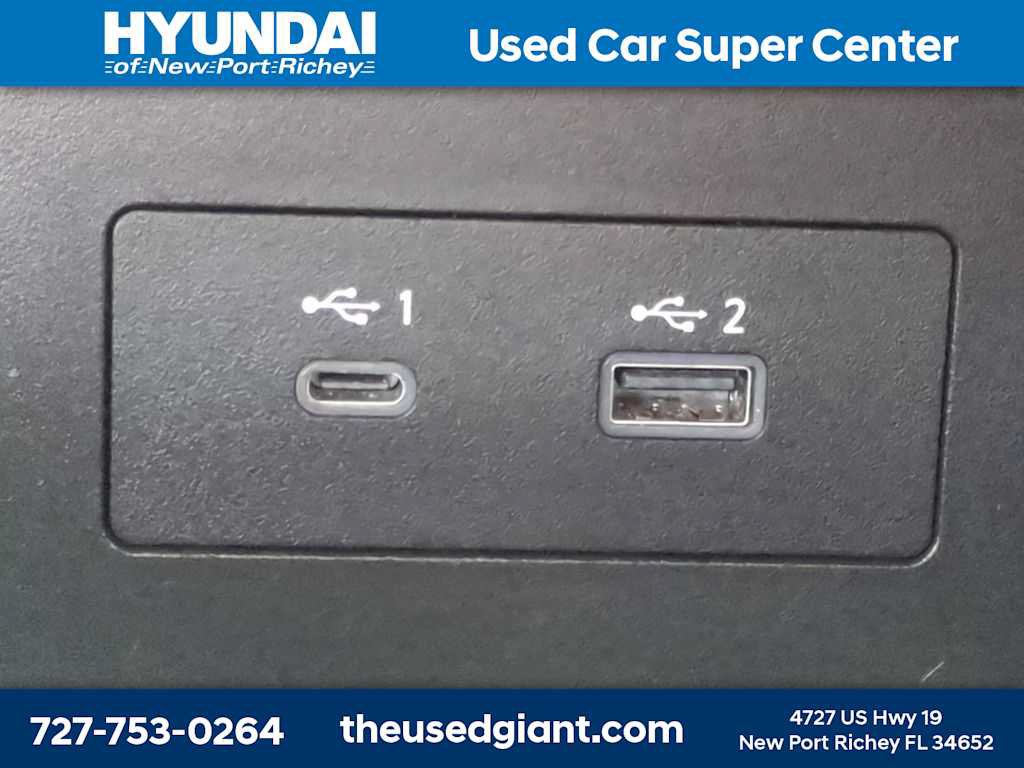 Used 2023 Nissan Pathfinder Platinum FWD image 27