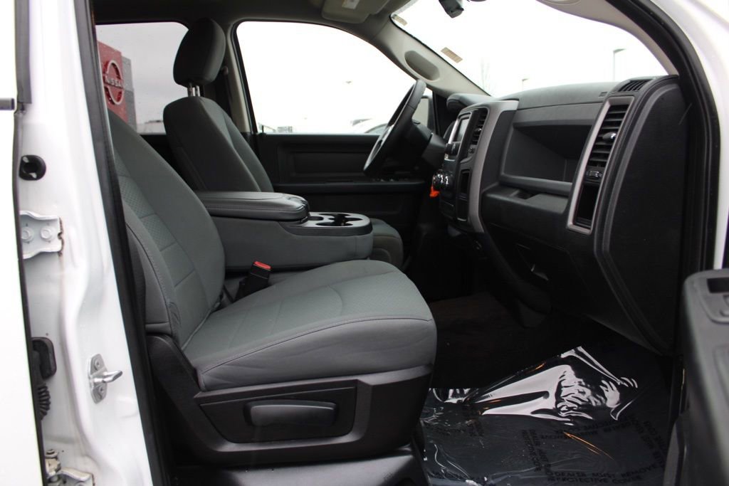 Used 2016 RAM 1500 Express image 19