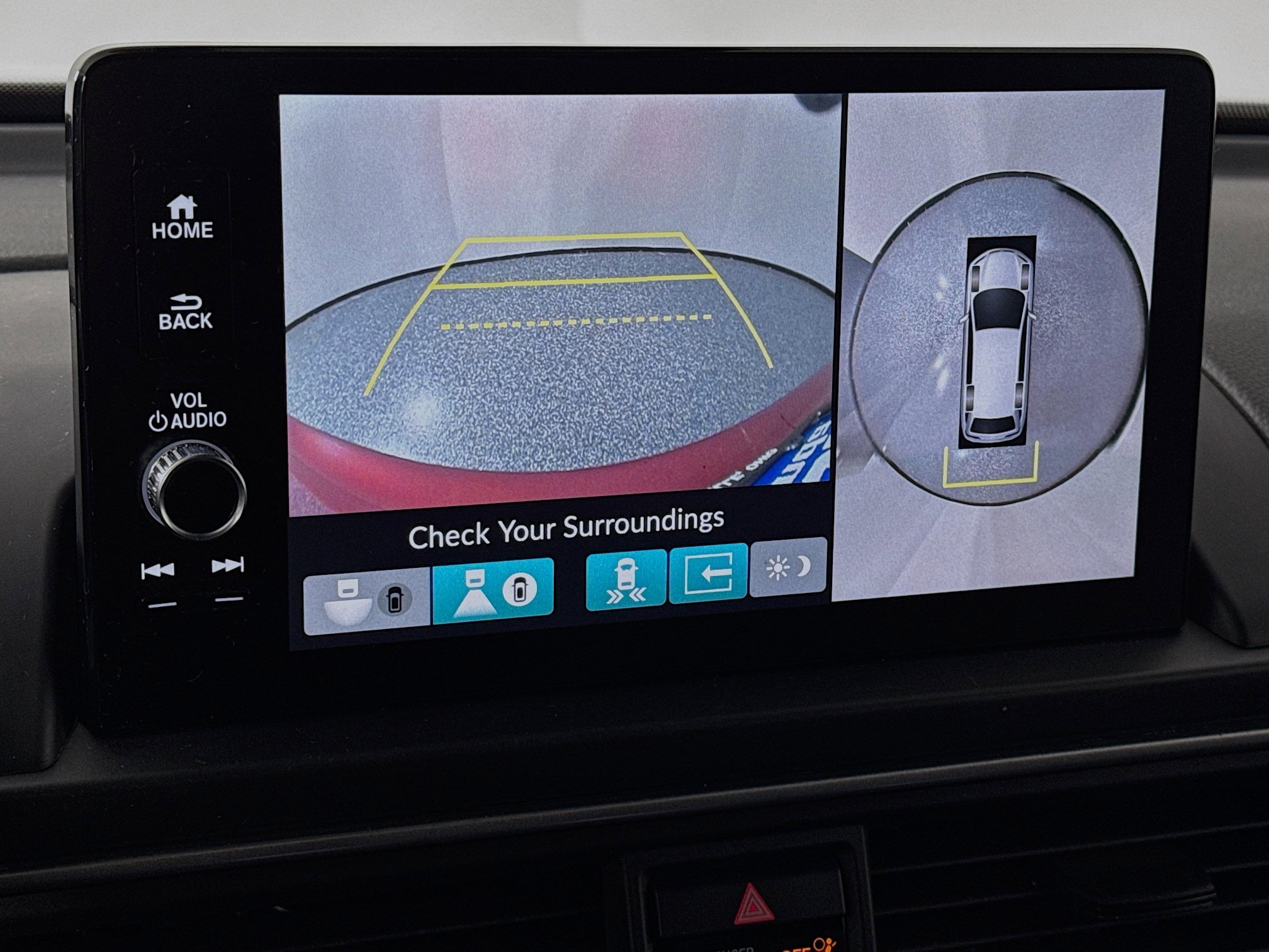 Certified 2025 Honda Pilot Black Edition image 14