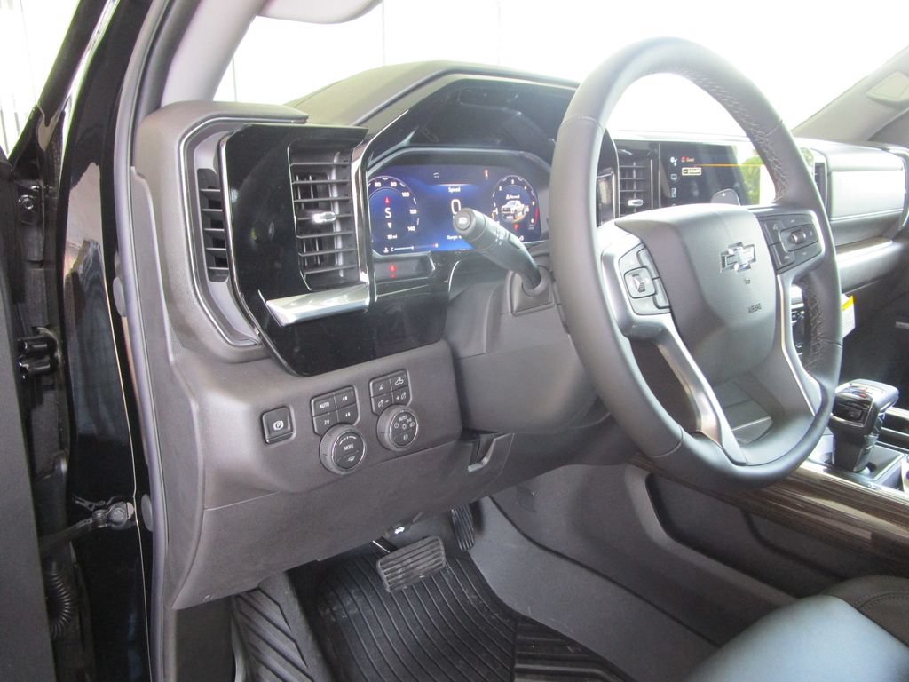 New 2026 Chevrolet Silverado 1500 LT Trail Boss w/ LT Trail Boss Premium Package AWD/4WD image 76