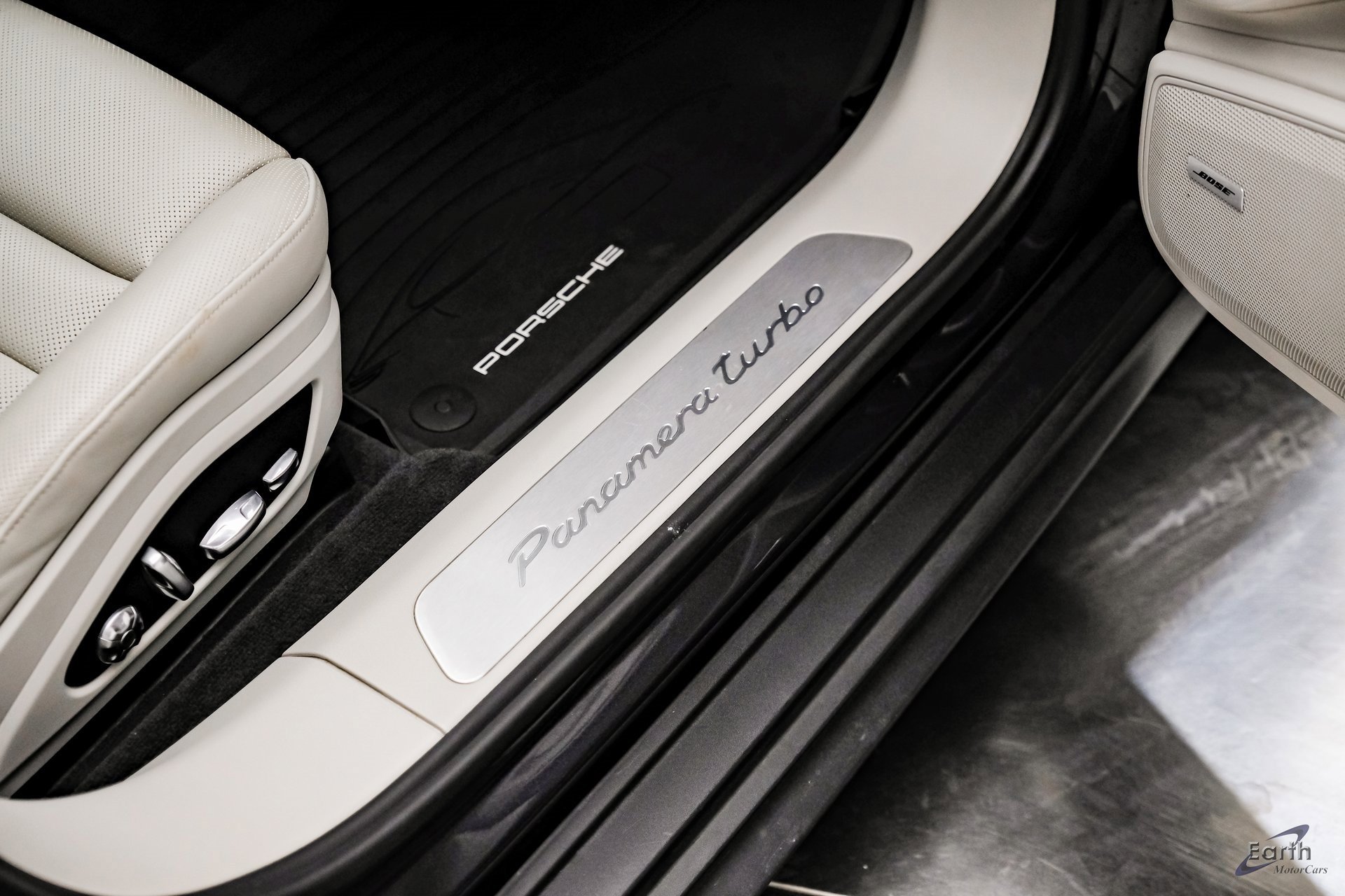 Used 2018 Porsche Panamera Turbo Sport Turismo image 47