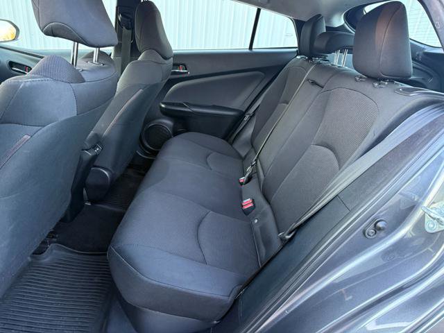 Used 2022 Toyota Prius L Eco image 12