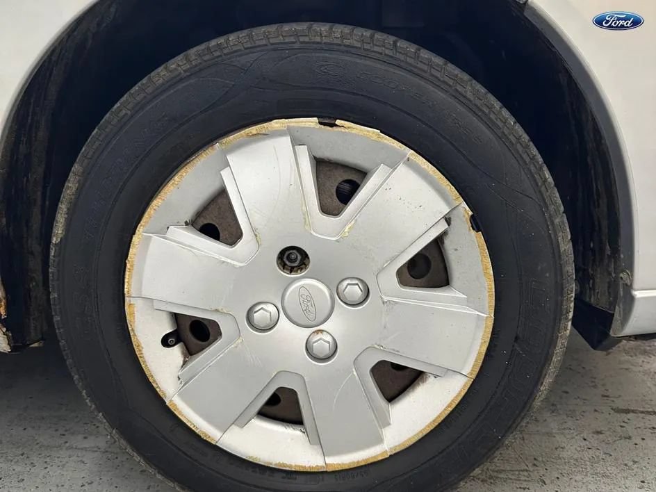 Used 2007 Ford Focus S FWD image 34