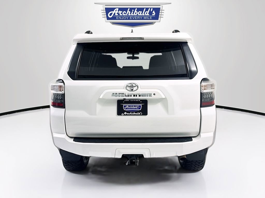 Used 2019 Toyota 4Runner SR5 image 12