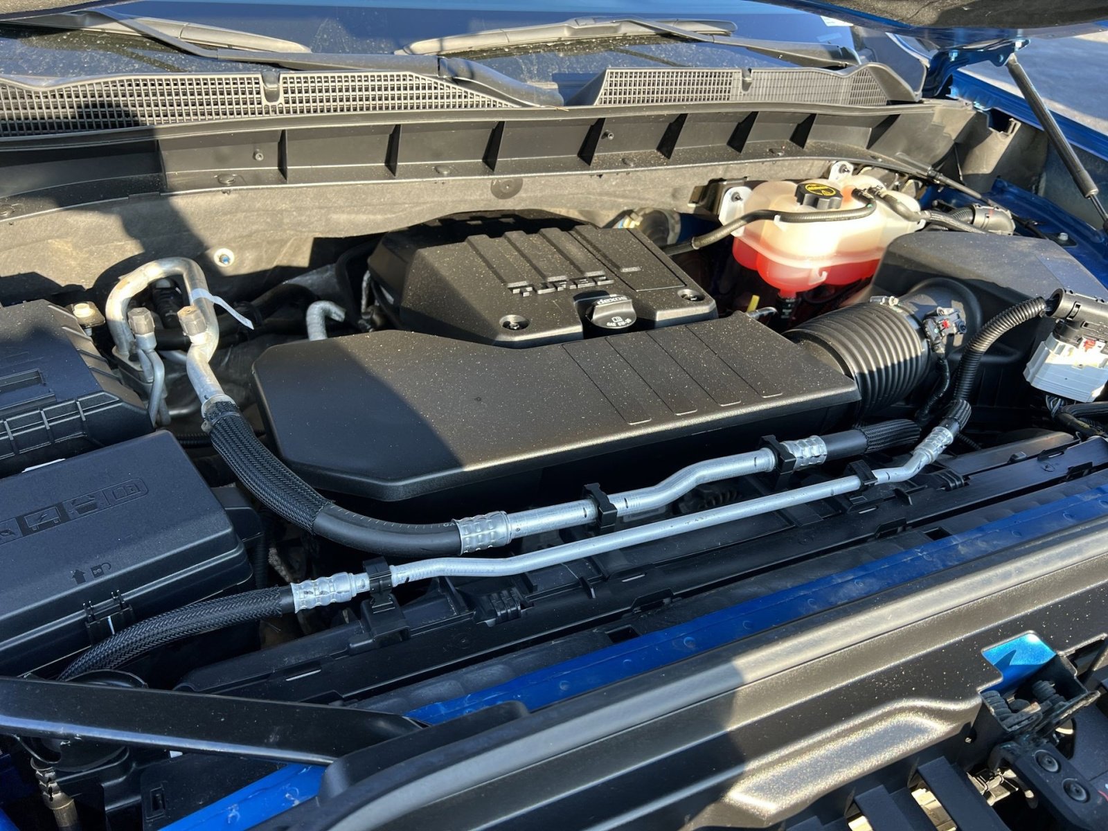 Used 2024 GMC Sierra 1500 Elevation image 27