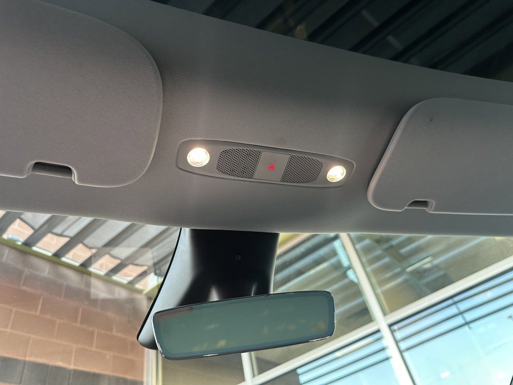 Used 2024 Tesla Model Y Long Range image 33