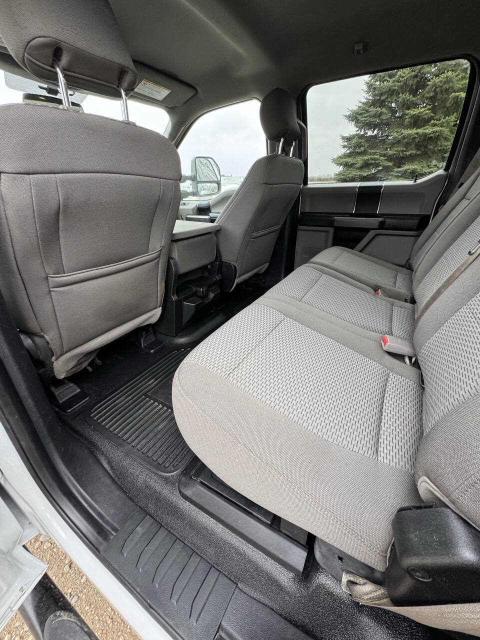 Used 2017 Ford F350 XLT w/ XLT Value Package AWD/4WD image 38