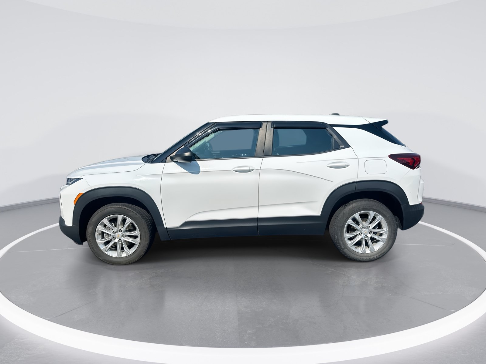 Used 2021 Chevrolet TrailBlazer LS AWD/4WD image 6